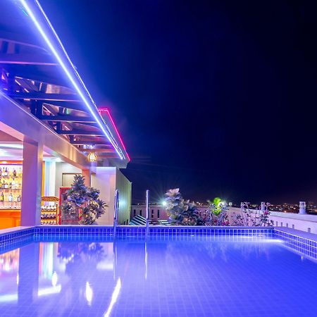 Raksmey Suo Hotel Пном Пен Екстериор снимка