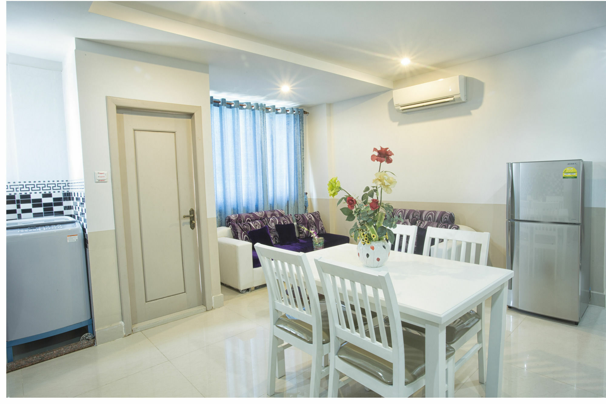 Raksmey Suo Hotel Пном Пен Екстериор снимка