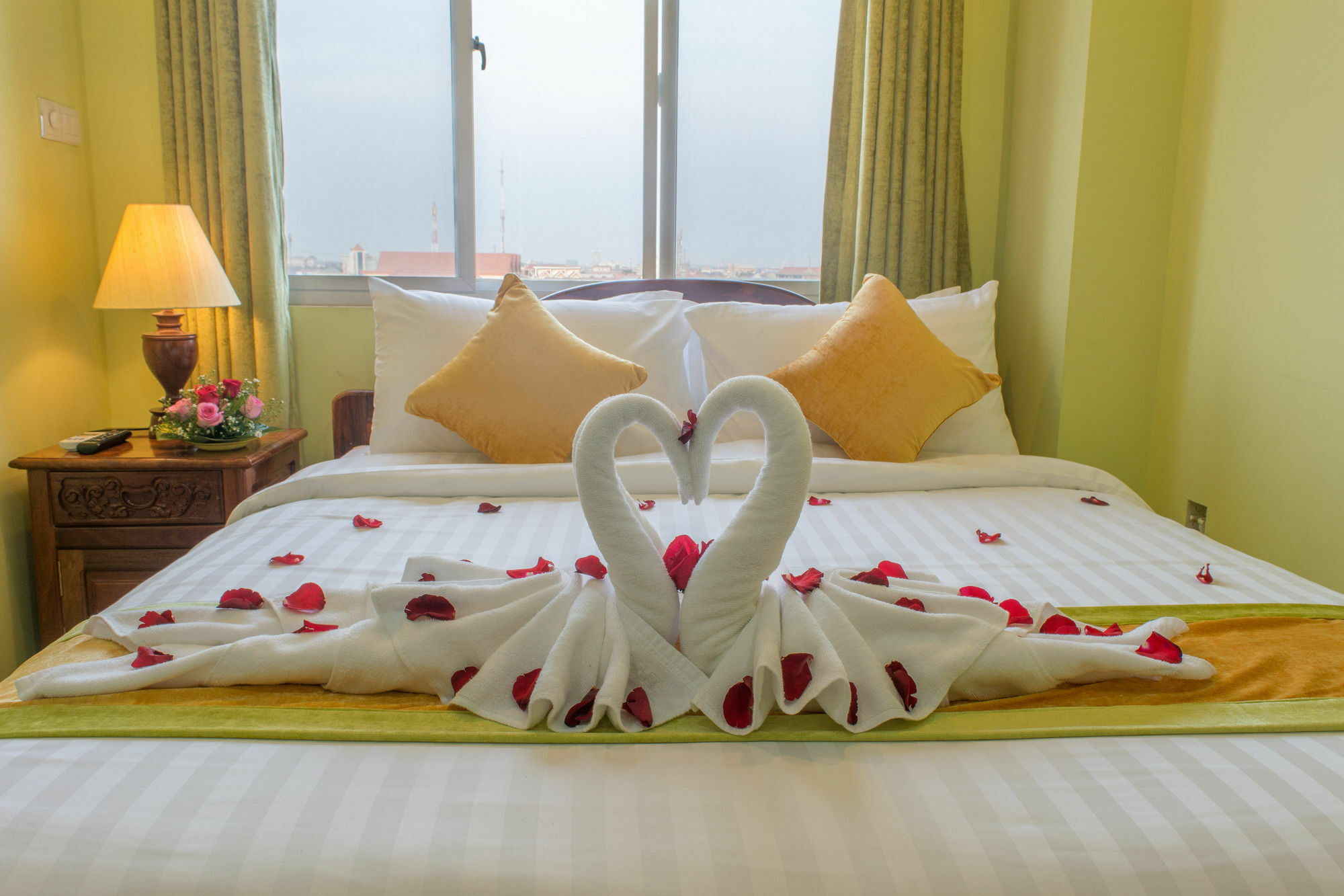 Raksmey Suo Hotel Пном Пен Екстериор снимка