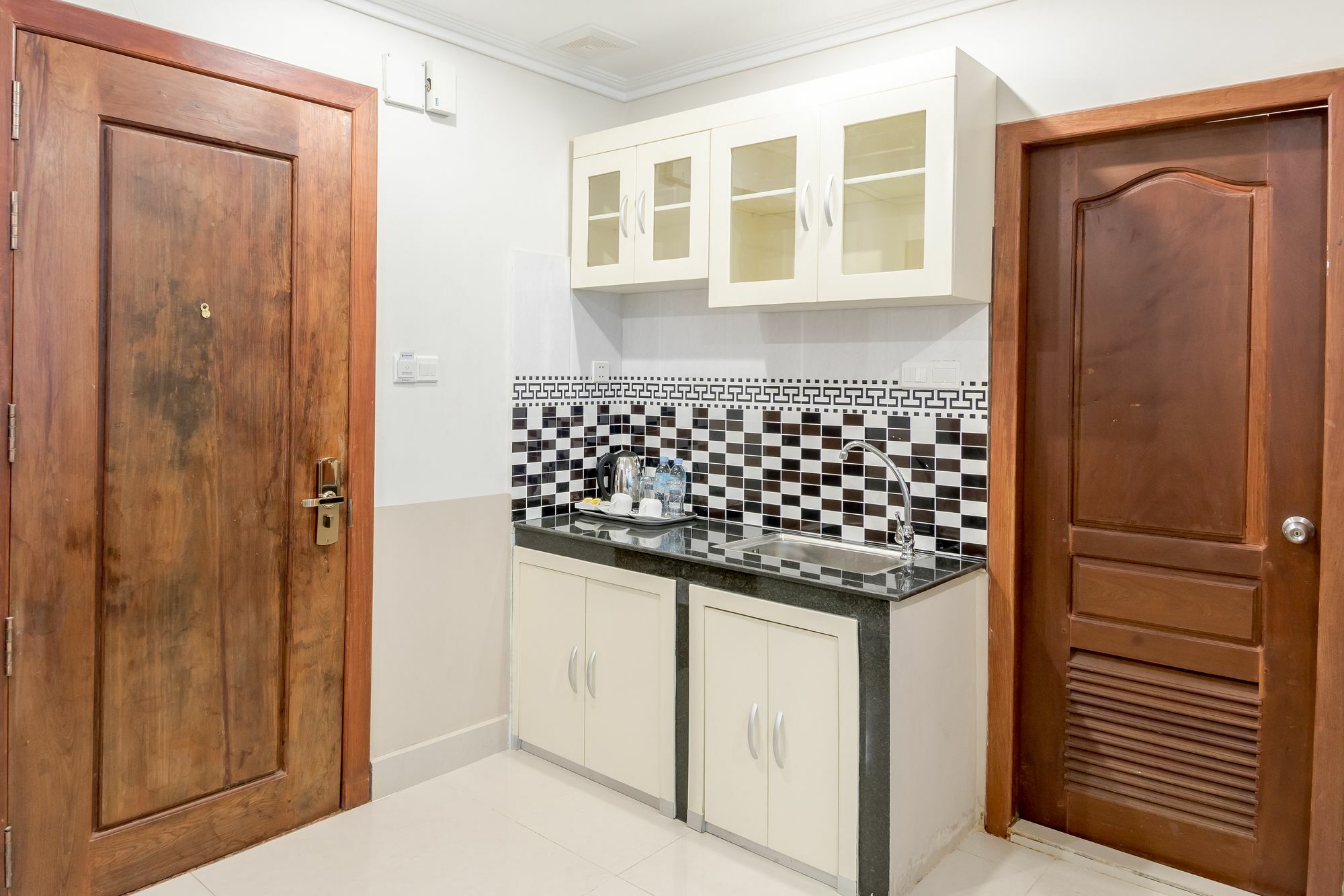 Raksmey Suo Hotel Пном Пен Екстериор снимка