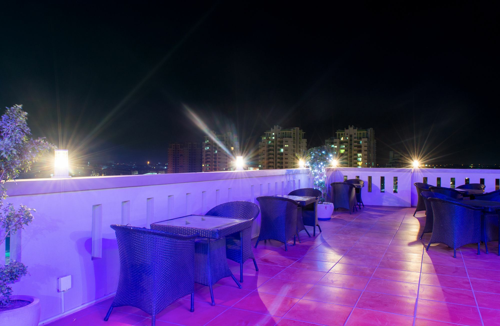 Raksmey Suo Hotel Пном Пен Екстериор снимка